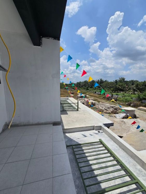 Rumah Teres 2 tingkat Termurah